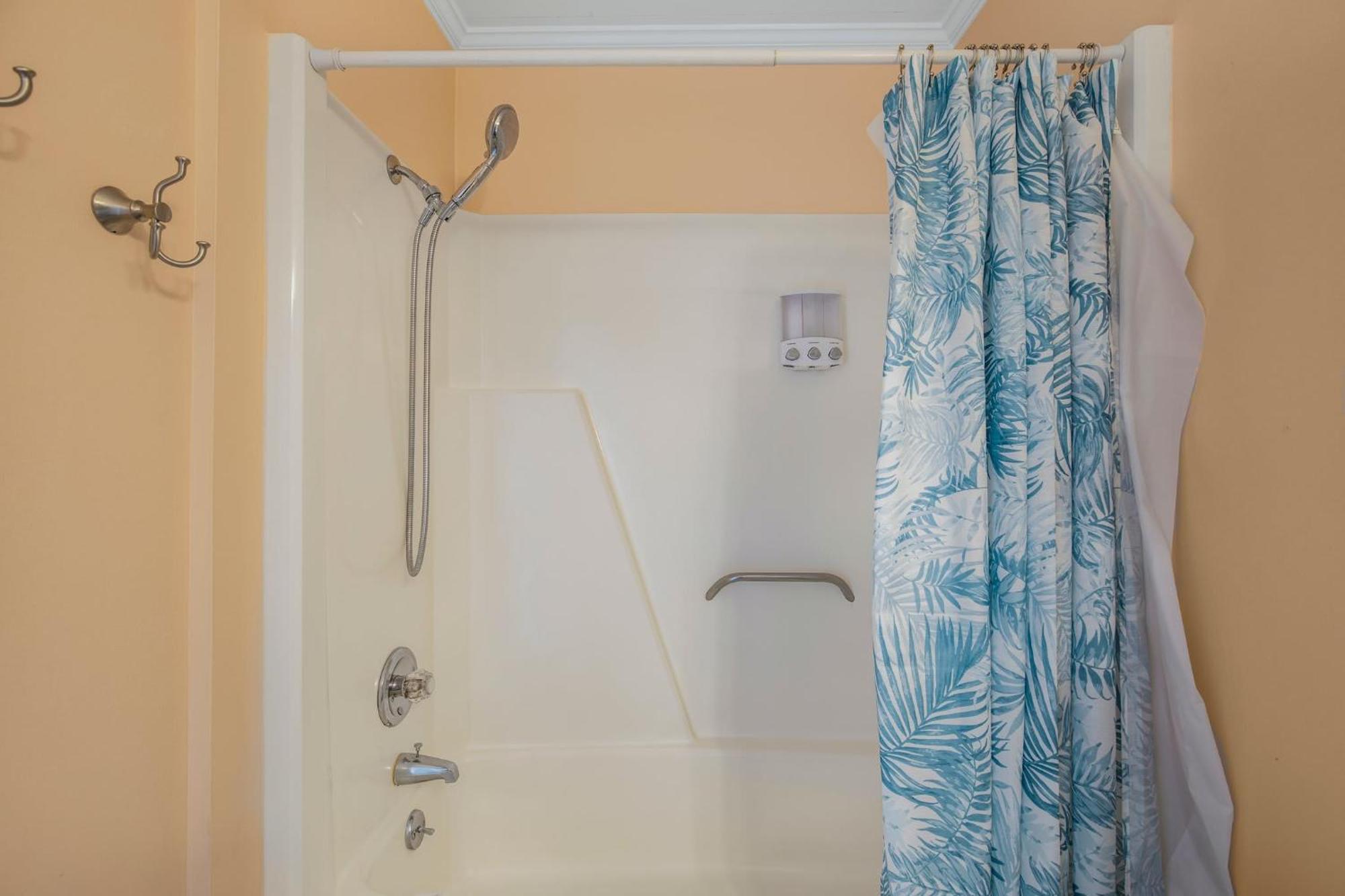 Sea & Sun 204 By Vacation Homes Collection غولف شورز المظهر الخارجي الصورة